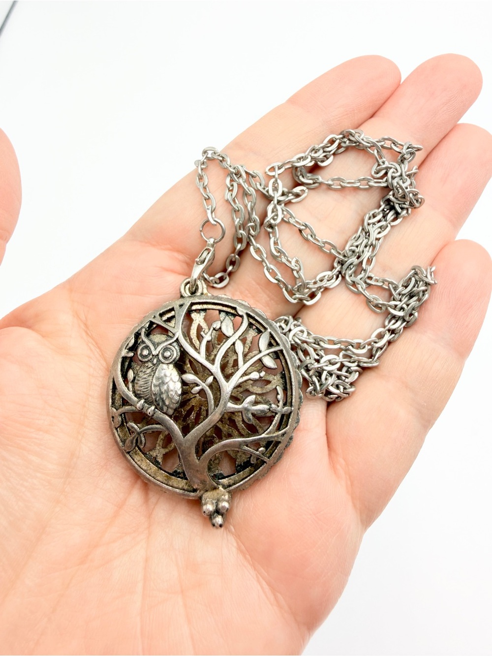 Vintage Owl Tree Aromatherapy Locket Pendant Necklace Silver Tone